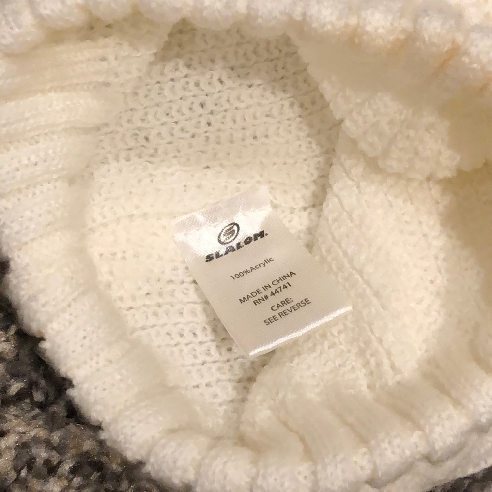 Cream Slalom Winter Hat - Picture 2 of 3